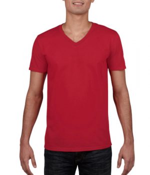 PLAYERA CUELLO V CABALLERO GILDAN 64V000